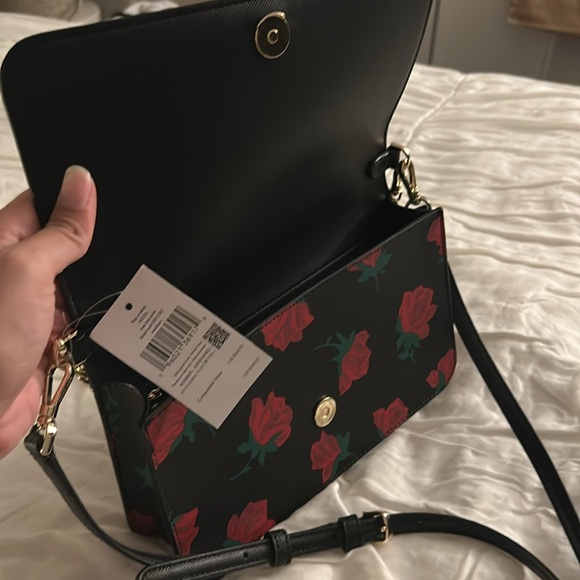 KATE SPADE NWT Madison Rose Toss Printed Flap Crossbody - Picture 9 of 14